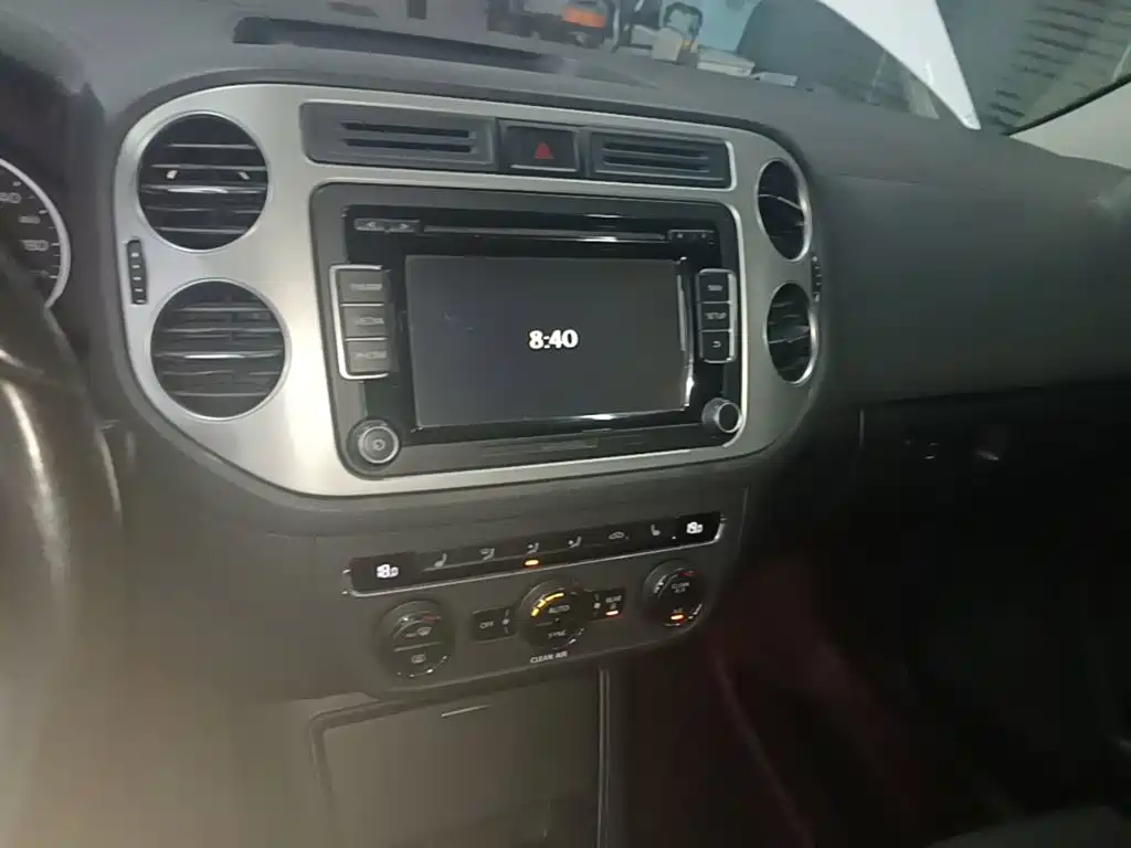 Volkswagen Tiguan — миниатюра 13