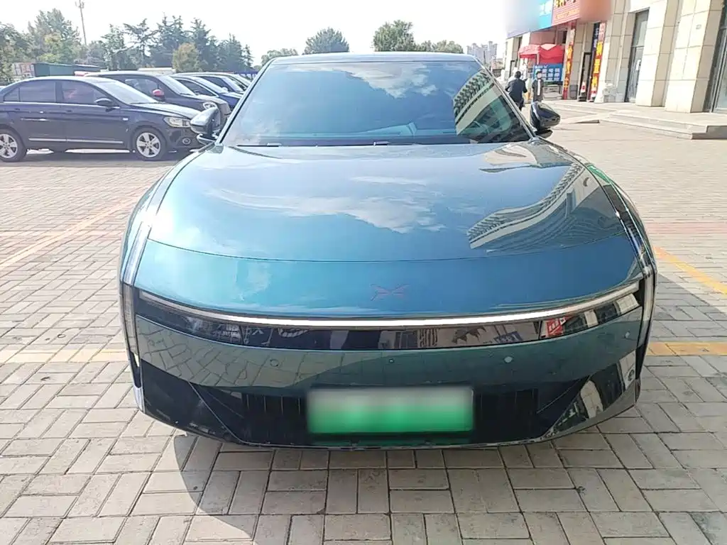 XPeng P7 — миниатюра 3