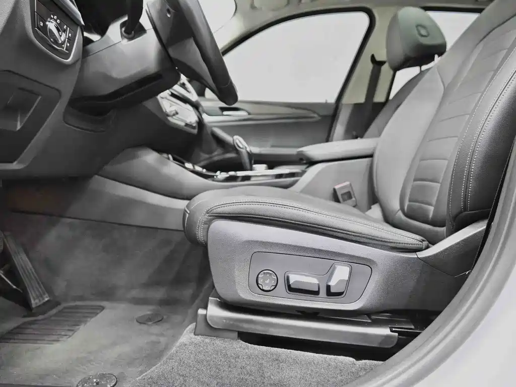 BMW X3 — миниатюра 32