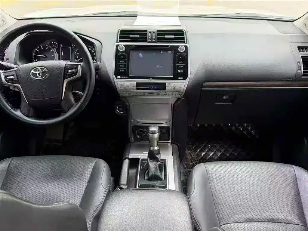 Toyota Land Cruiser Prado 2018 3.5L AT TX-L NAVI