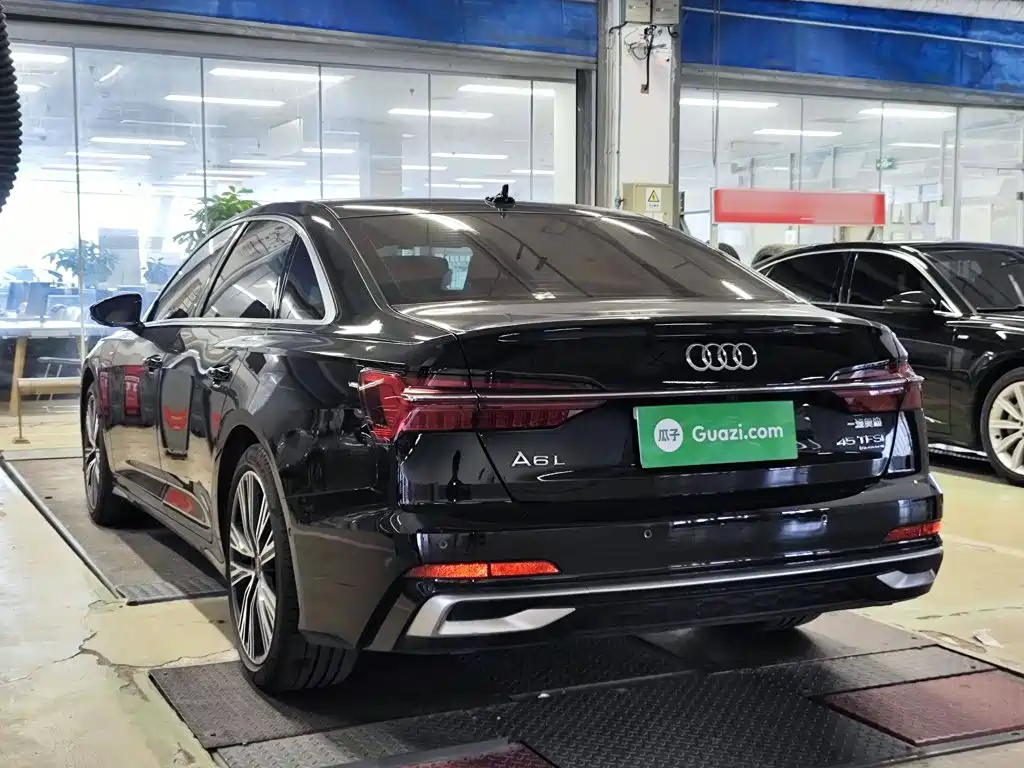 Audi A6L — миниатюра 5