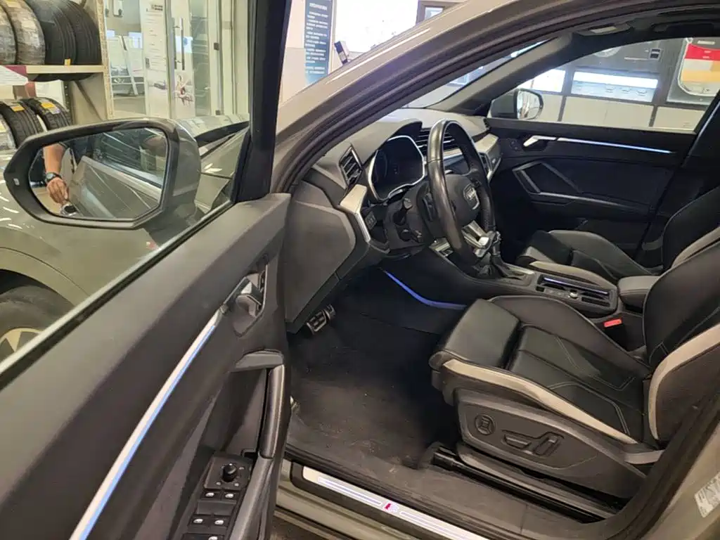 Audi Q3 — миниатюра 16
