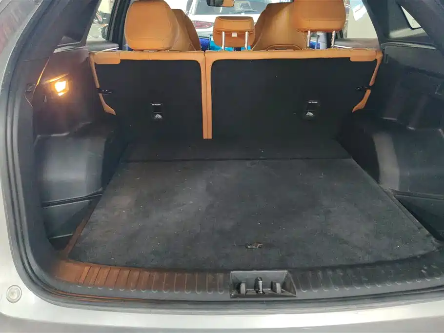 GEELY GALAXY GALAXY L7