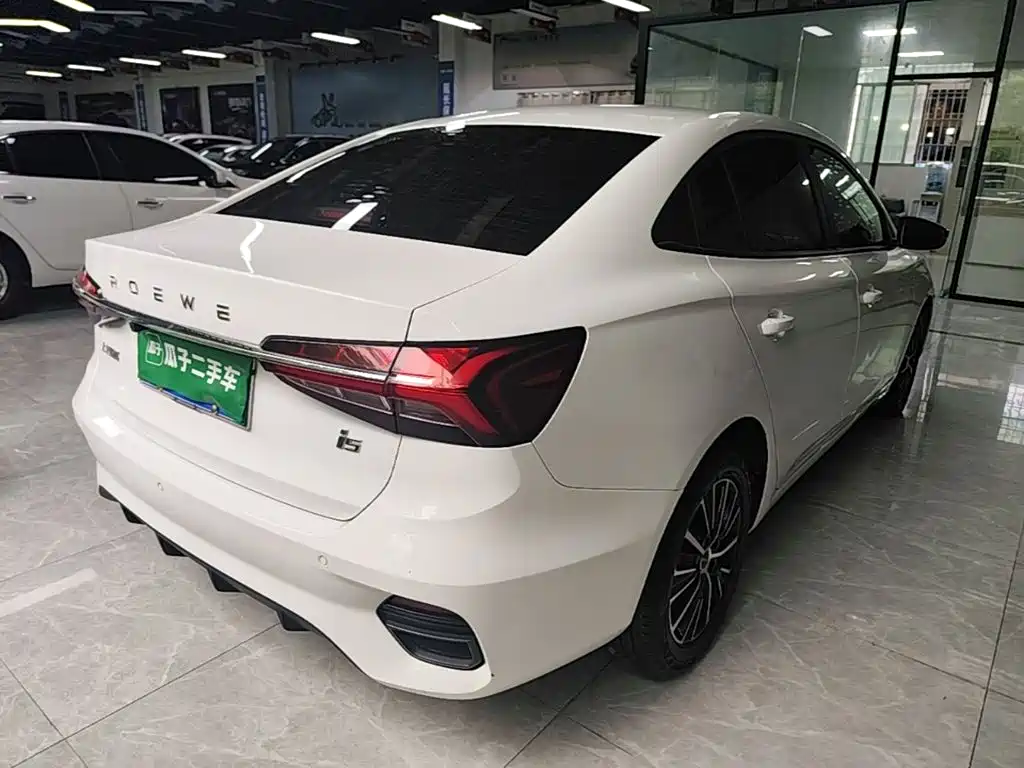 Roewe i5 — миниатюра 7