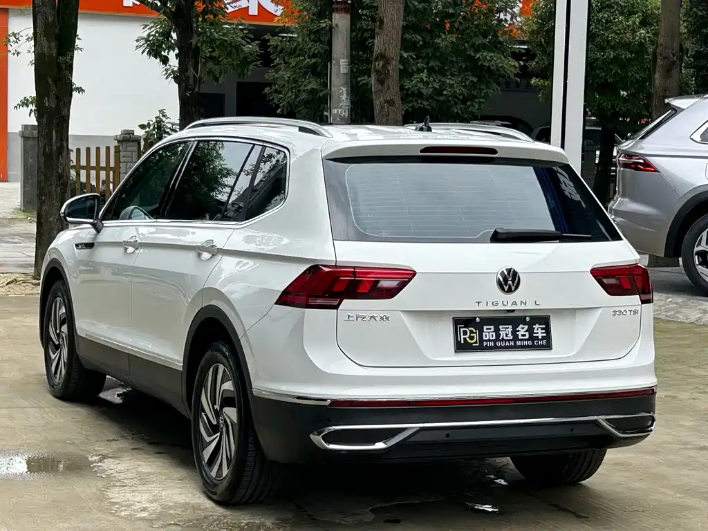 Volkswagen Tiguan L — миниатюра 7