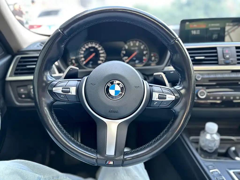 BMW 3 Series — миниатюра 9
