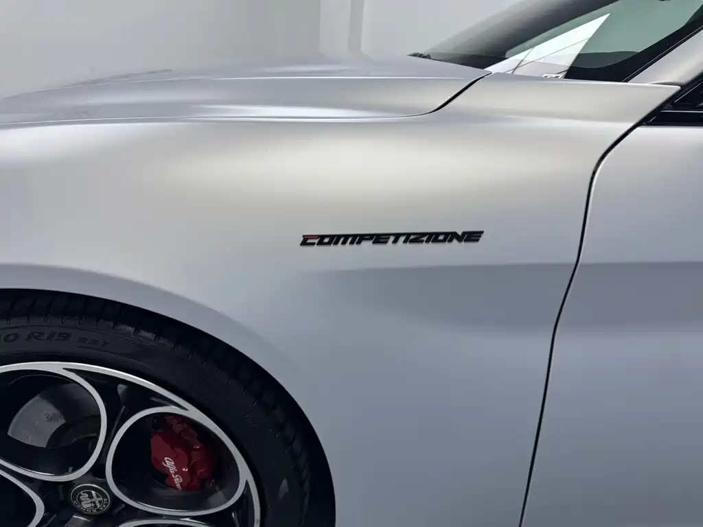 Alfa Romeo Giulia — миниатюра 11