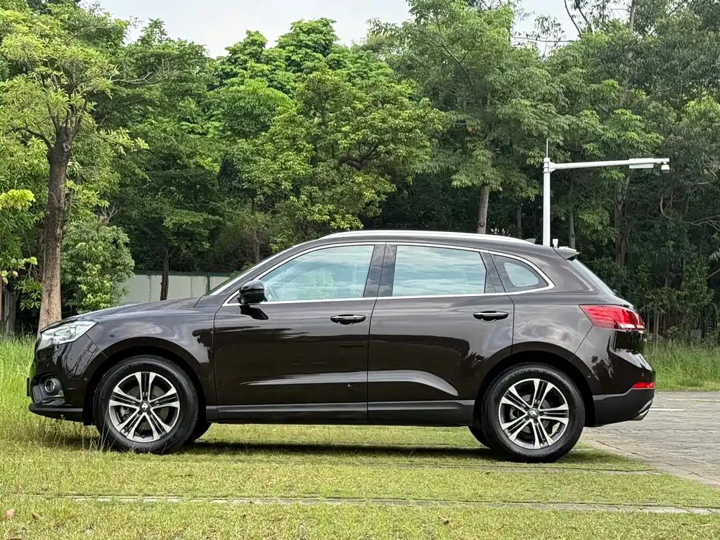 Borgward BX7 — миниатюра 17