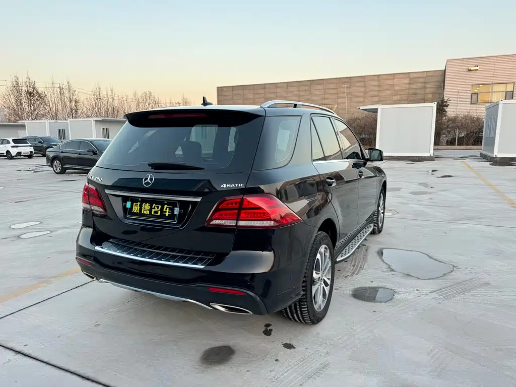 MERCEDES-BENZ GLE