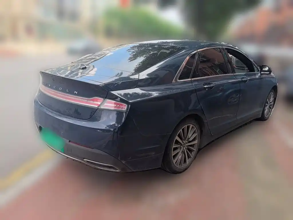 Lincoln MKZ — миниатюра 6