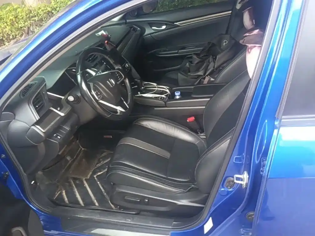 Honda Civic — миниатюра 15