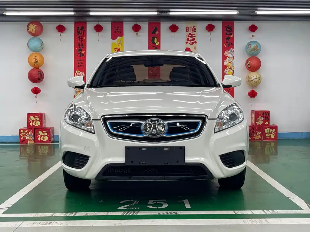 BAIC New Energy EU — миниатюра 2