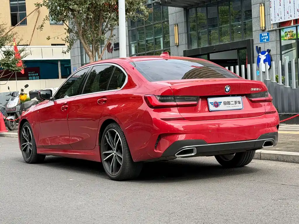 BMW 3 Series — миниатюра 4