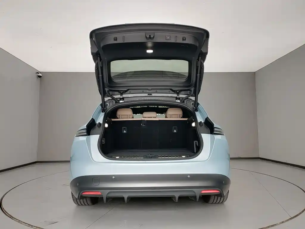 NIO ET5T — миниатюра 7