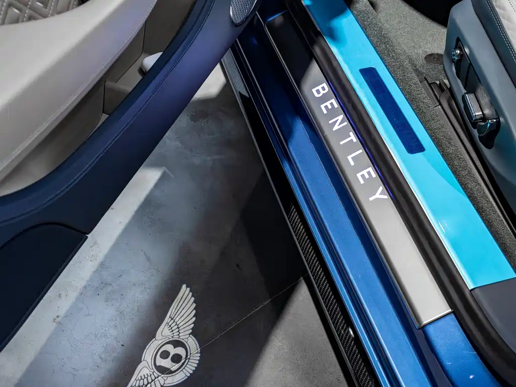 Bentley Continental — миниатюра 10