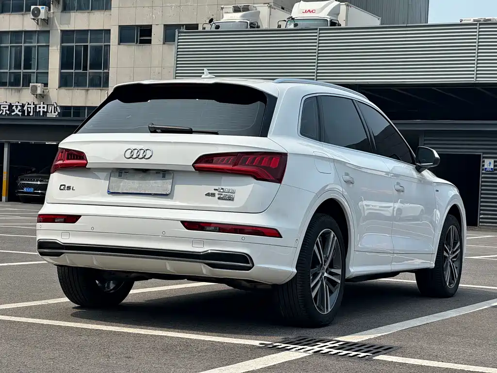 Audi Q5L 2020 45 TFSI Premium Sport