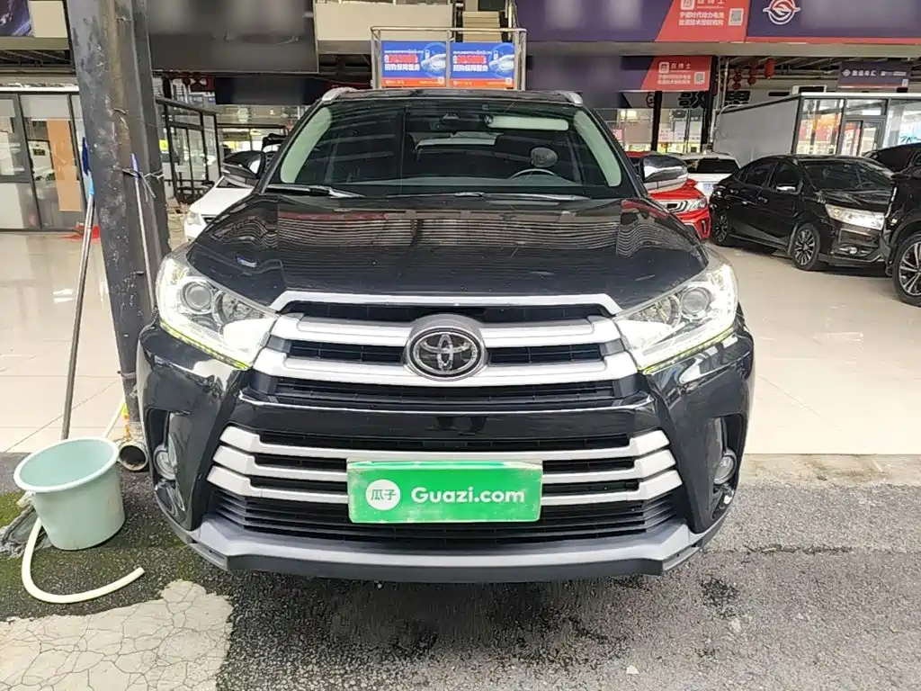 Toyota Highlander — миниатюра 3