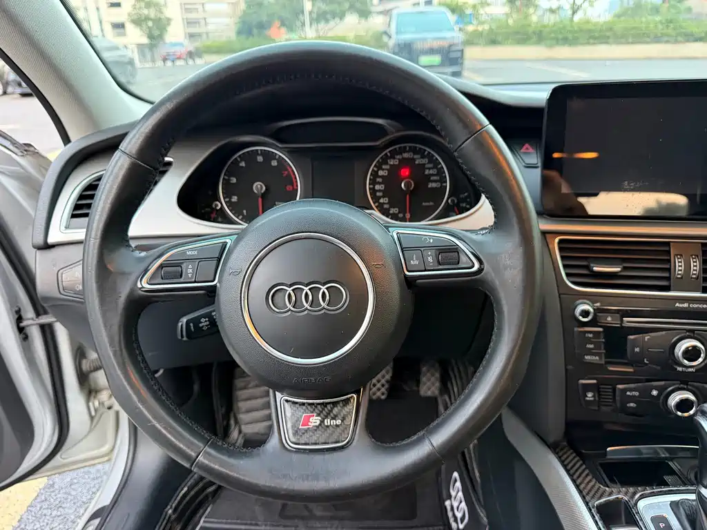 Audi A4L — миниатюра 14