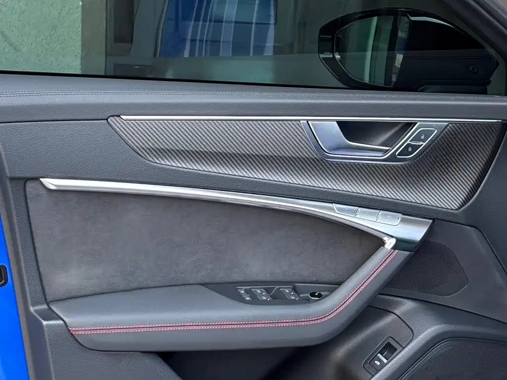 Audi RS 6 — миниатюра 15
