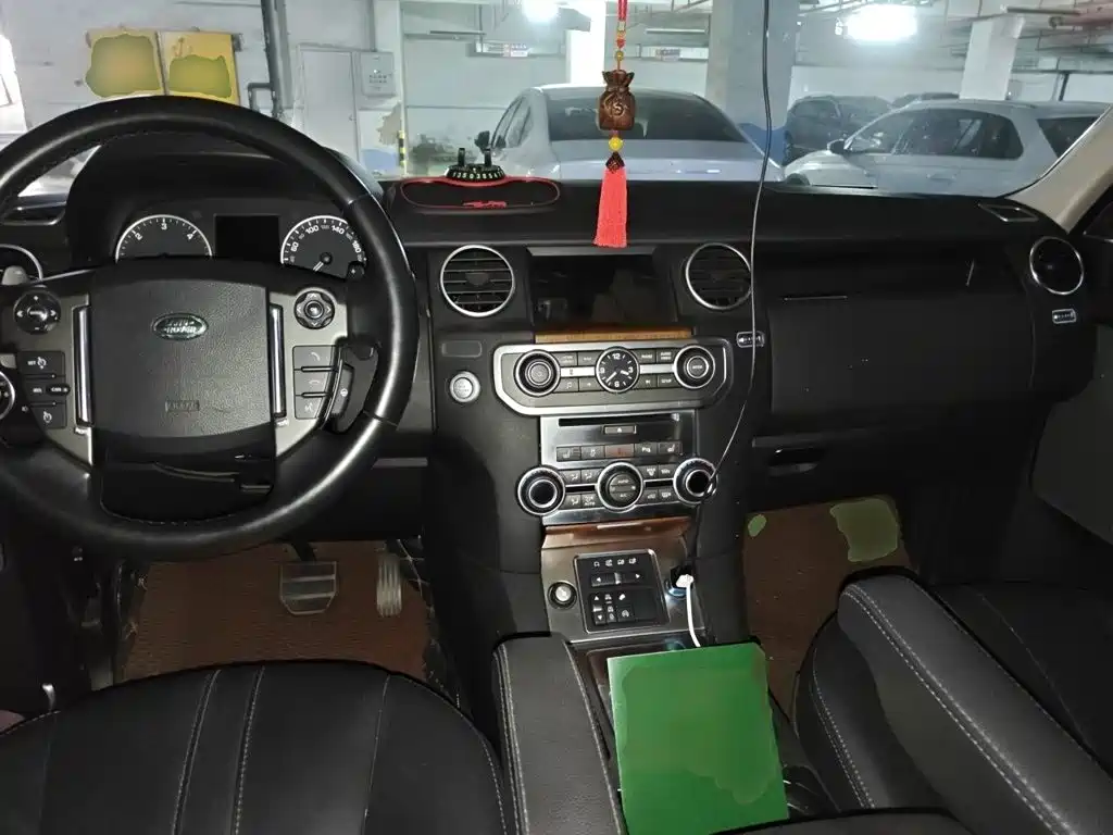Land Rover Discovery — миниатюра 13