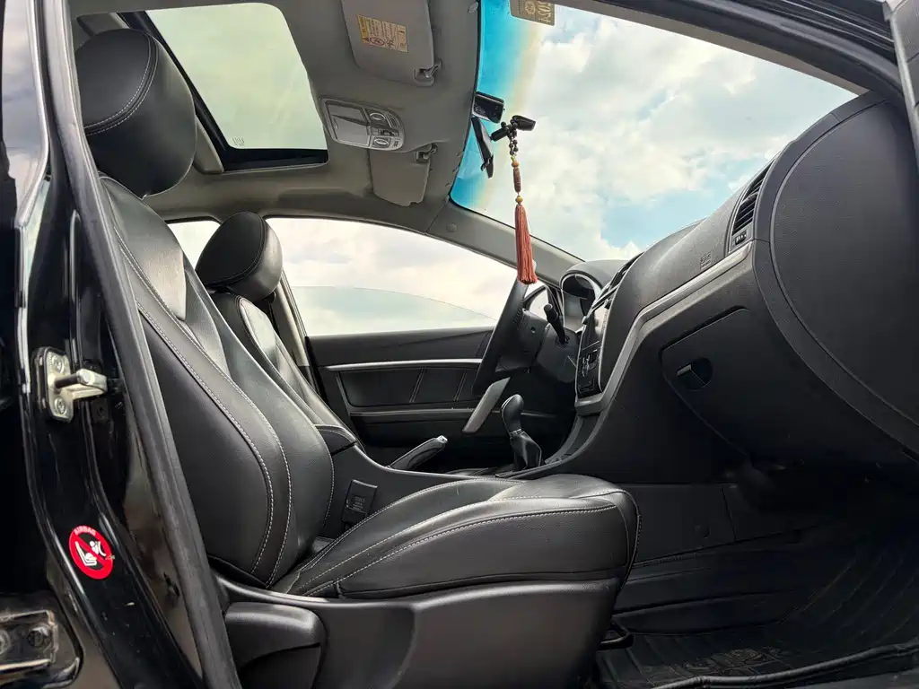 Geely Emgrand — миниатюра 12