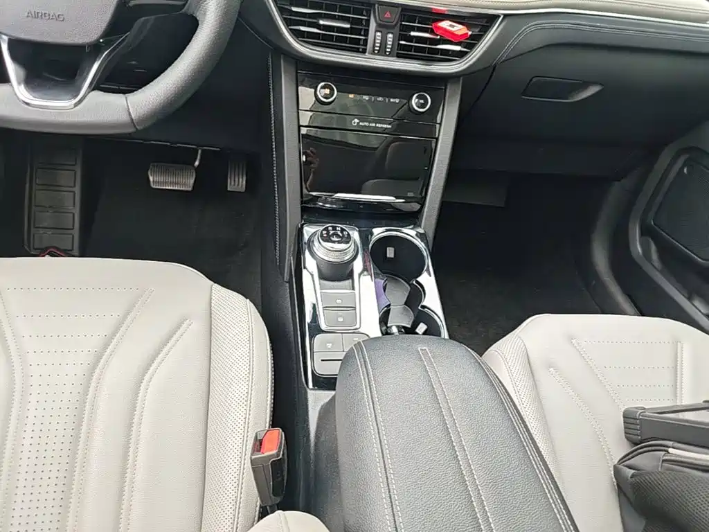 Ford Escape — миниатюра 14