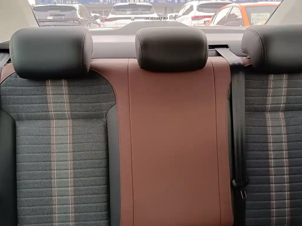 Volkswagen Lavida — миниатюра 11