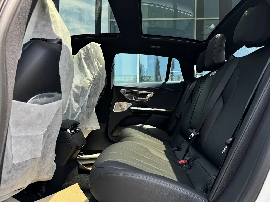 Mercedes-Benz EQE 2025 500 4MATIC