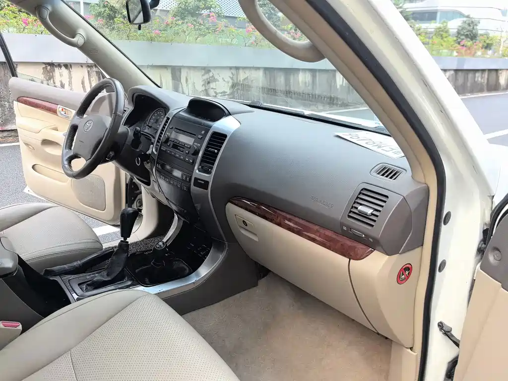 Toyota Prado (Import) — миниатюра 28