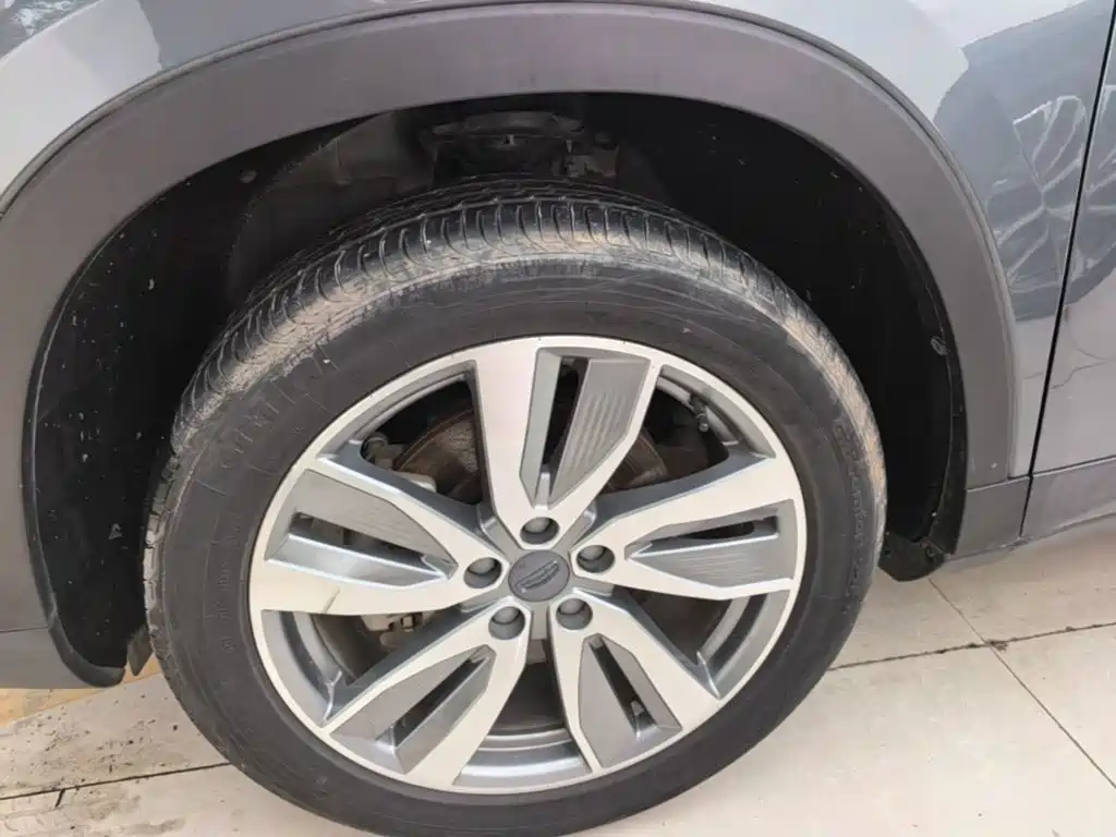 Geely Haoyue — миниатюра 23