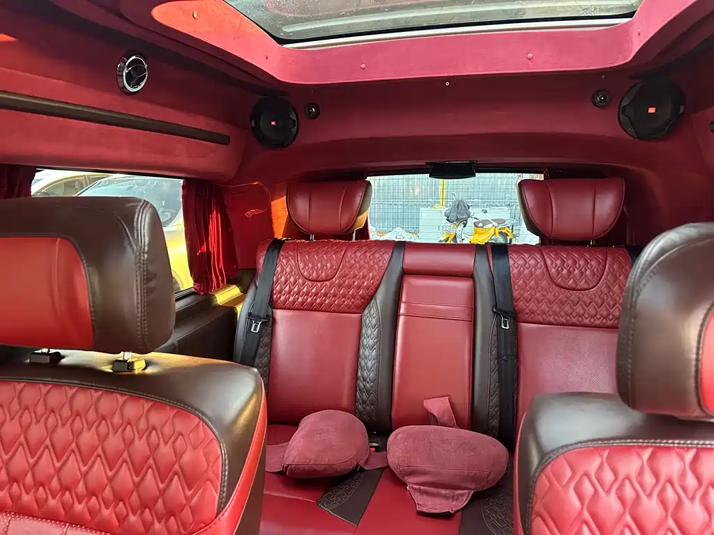 MERCEDES-BENZ V CLASS