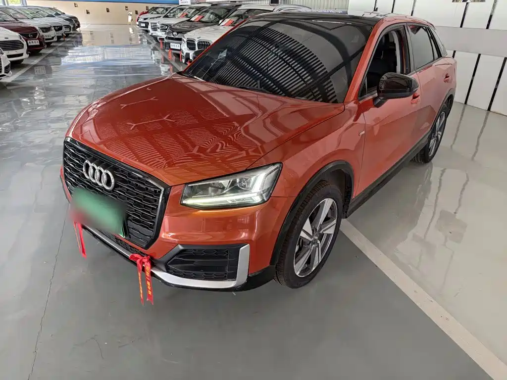 Audi Q2L — миниатюра 2