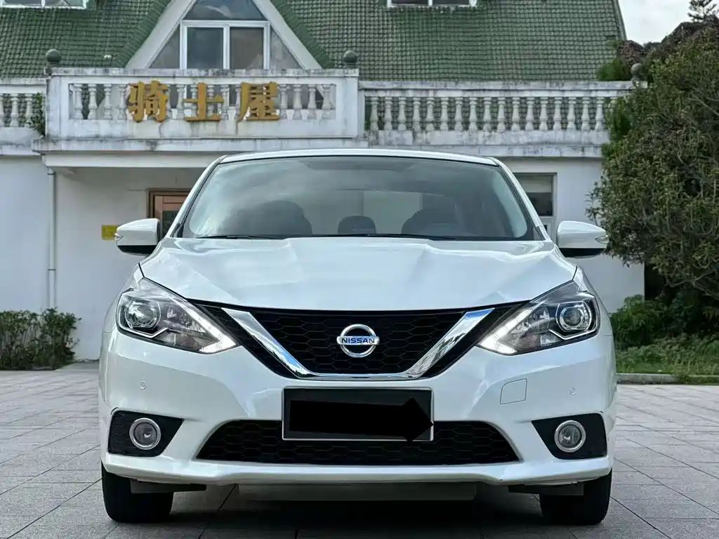 NISSAN XUAN YI