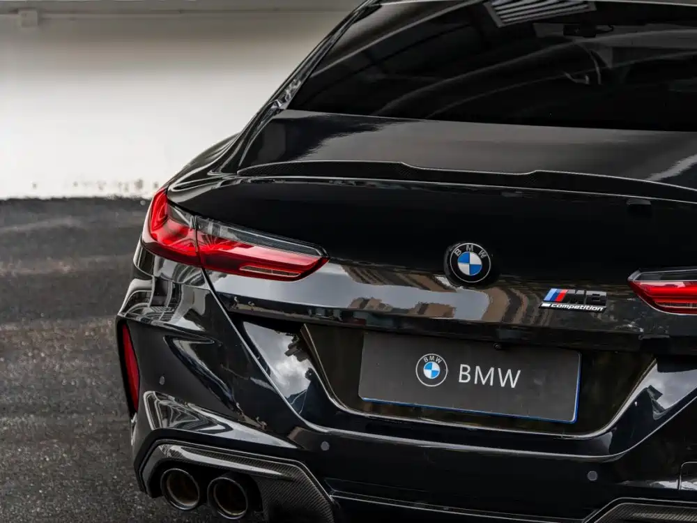 BMW M8 — миниатюра 16