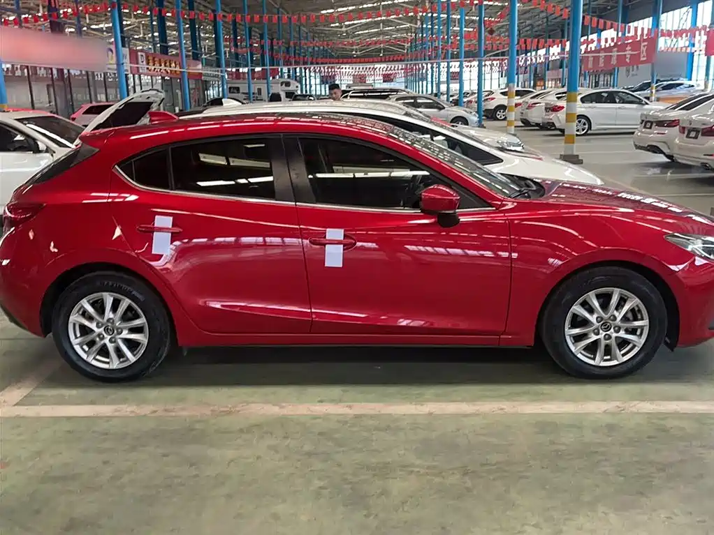 MAZDA  3 ANGKESAILA