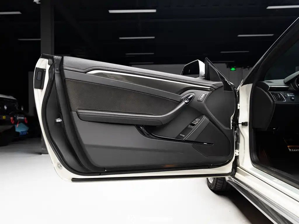 Cadillac CTS 2012 6.2L CTS-V COUPE