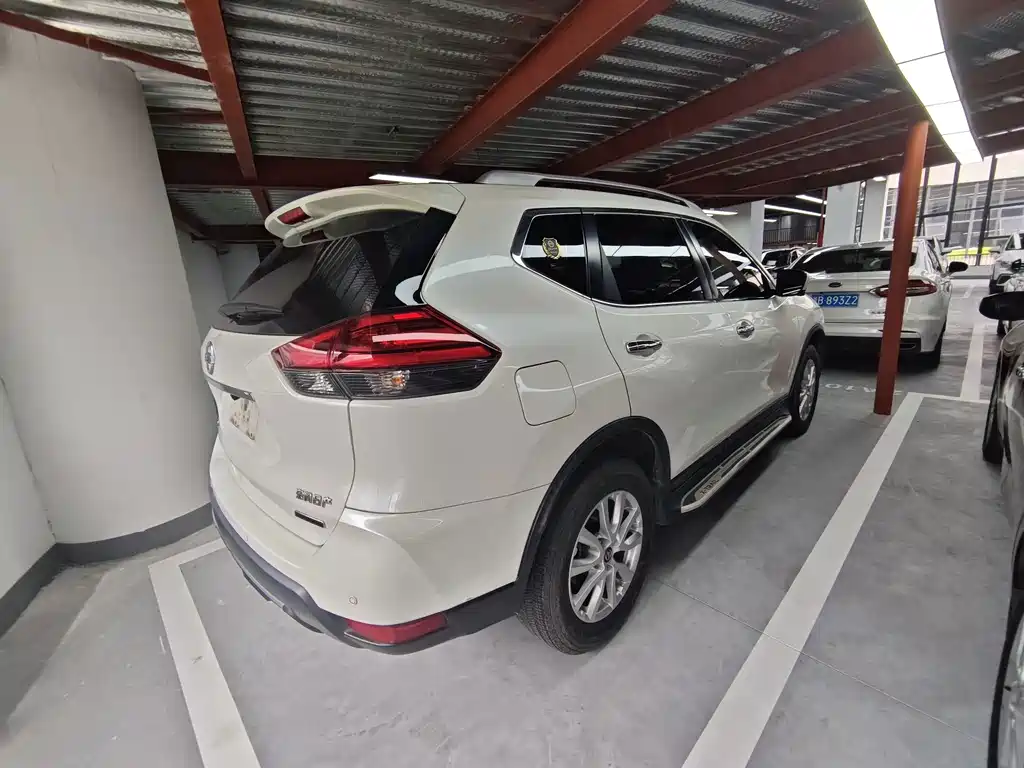 Nissan X-Trail — миниатюра 16