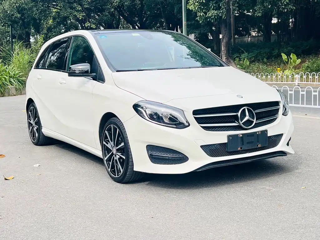 MERCEDES-BENZ B CLASS