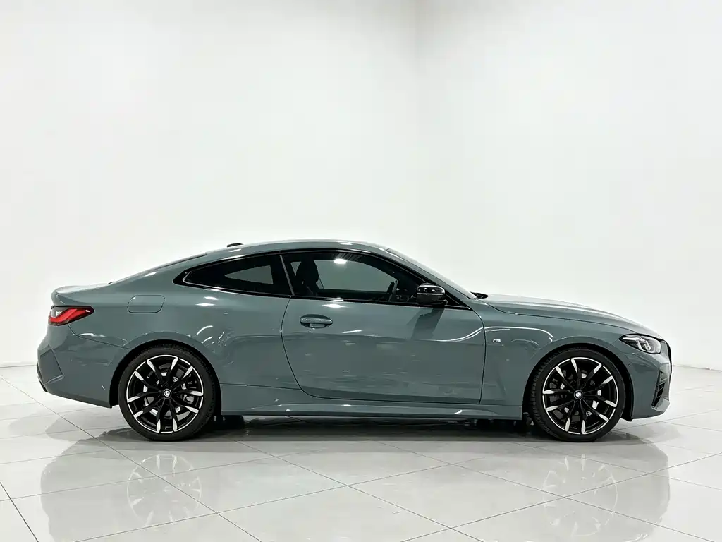BMW 4 Series — миниатюра 4