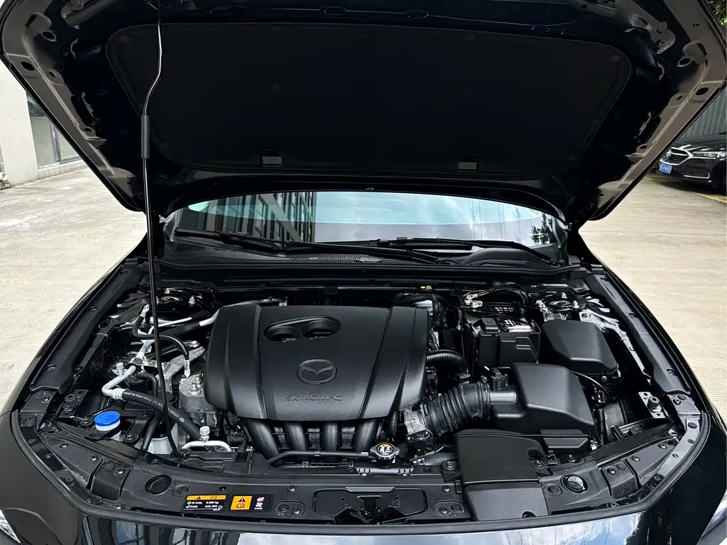 Mazda 3 Axela — миниатюра 10
