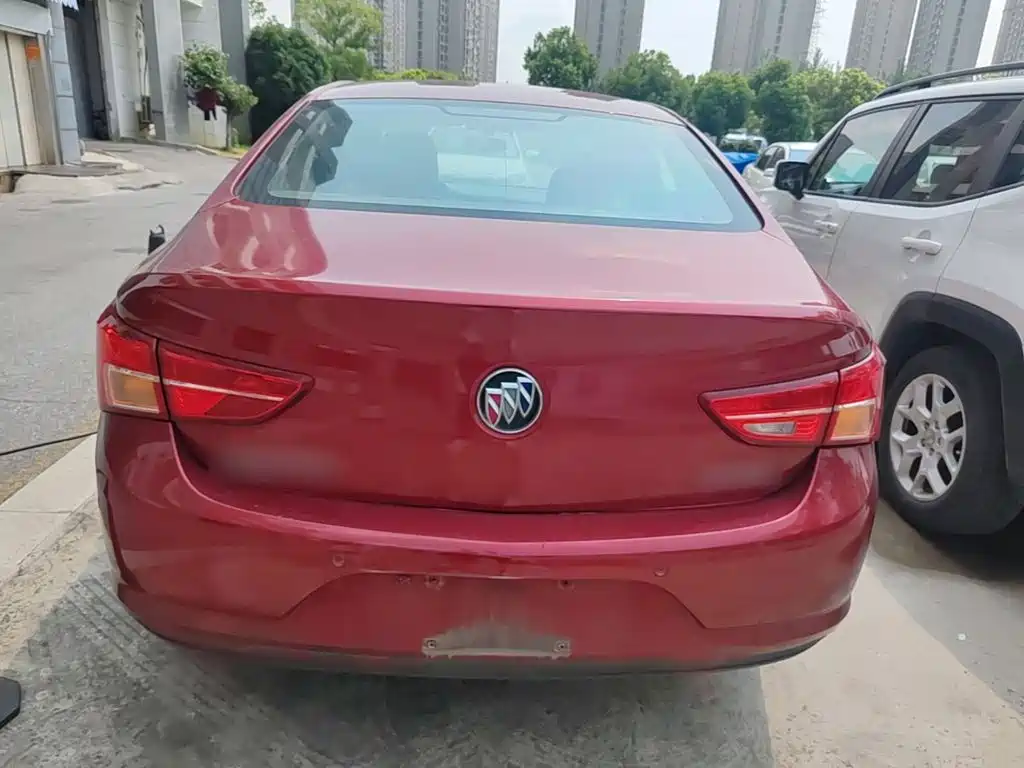 Buick Verano — миниатюра 6