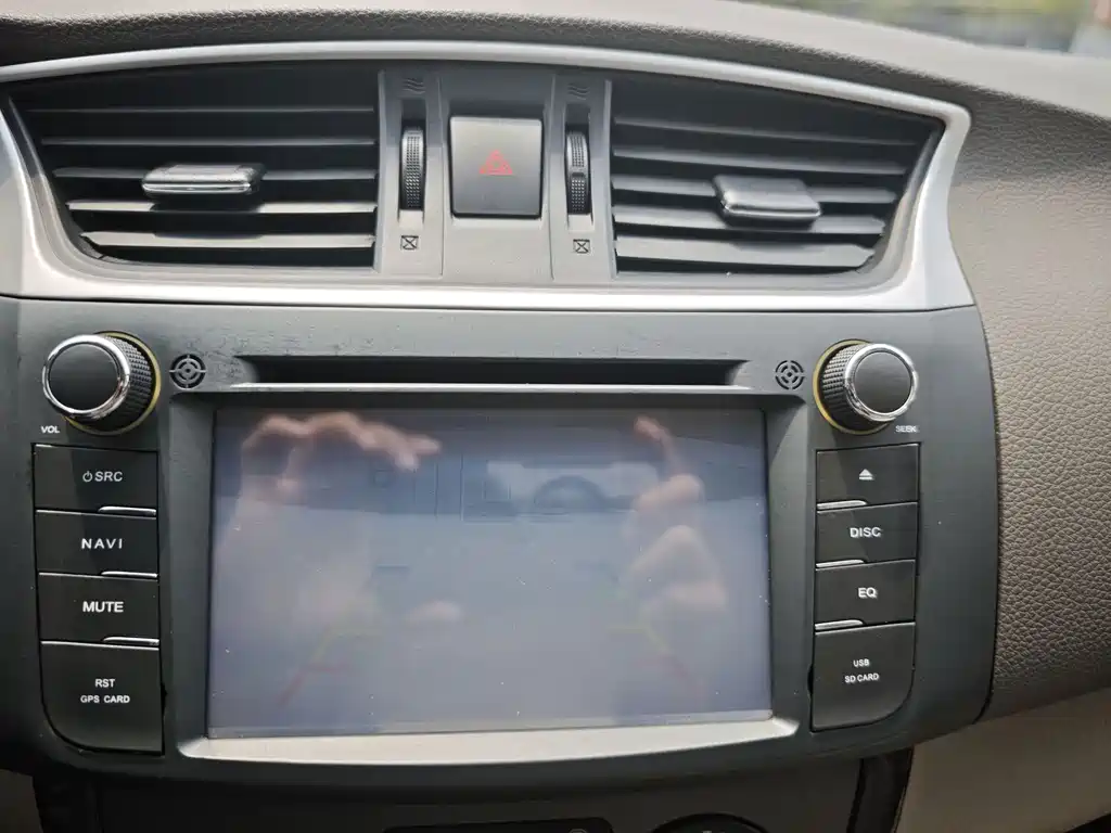 Nissan Sylphy — миниатюра 13