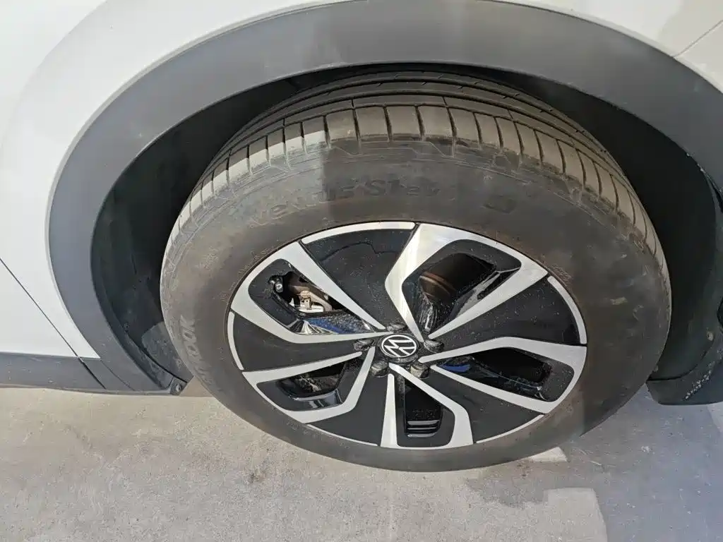 Volkswagen ID.4 X — миниатюра 8