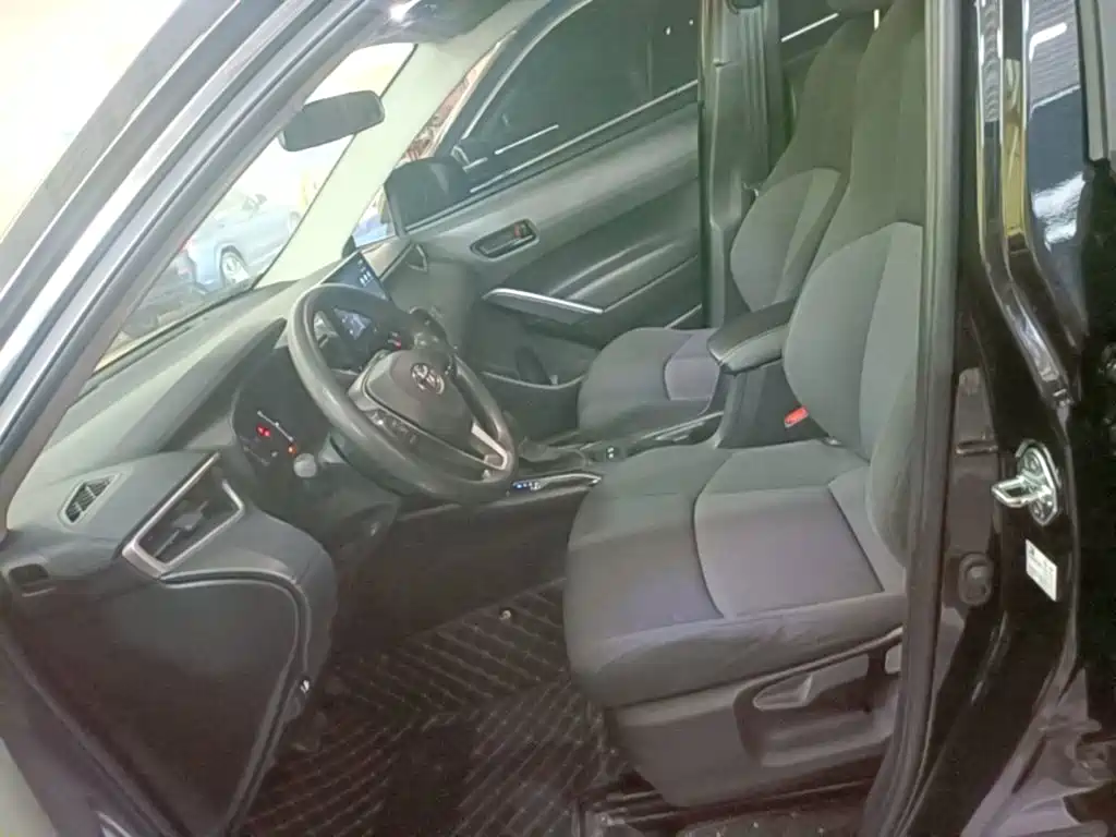 Toyota Frontlander — миниатюра 15