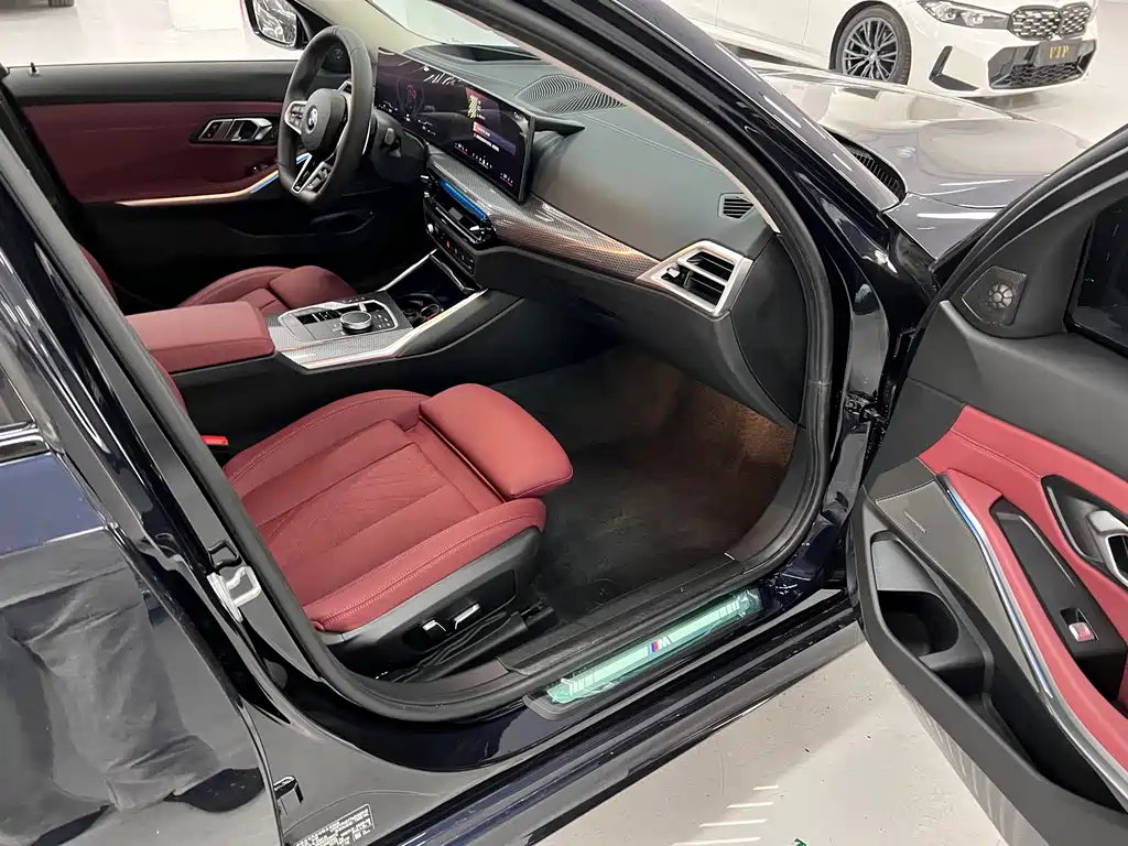 BMW 3 Series — миниатюра 8