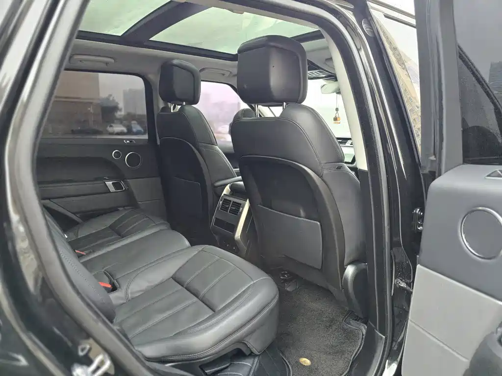 Land Rover Sport — миниатюра 12