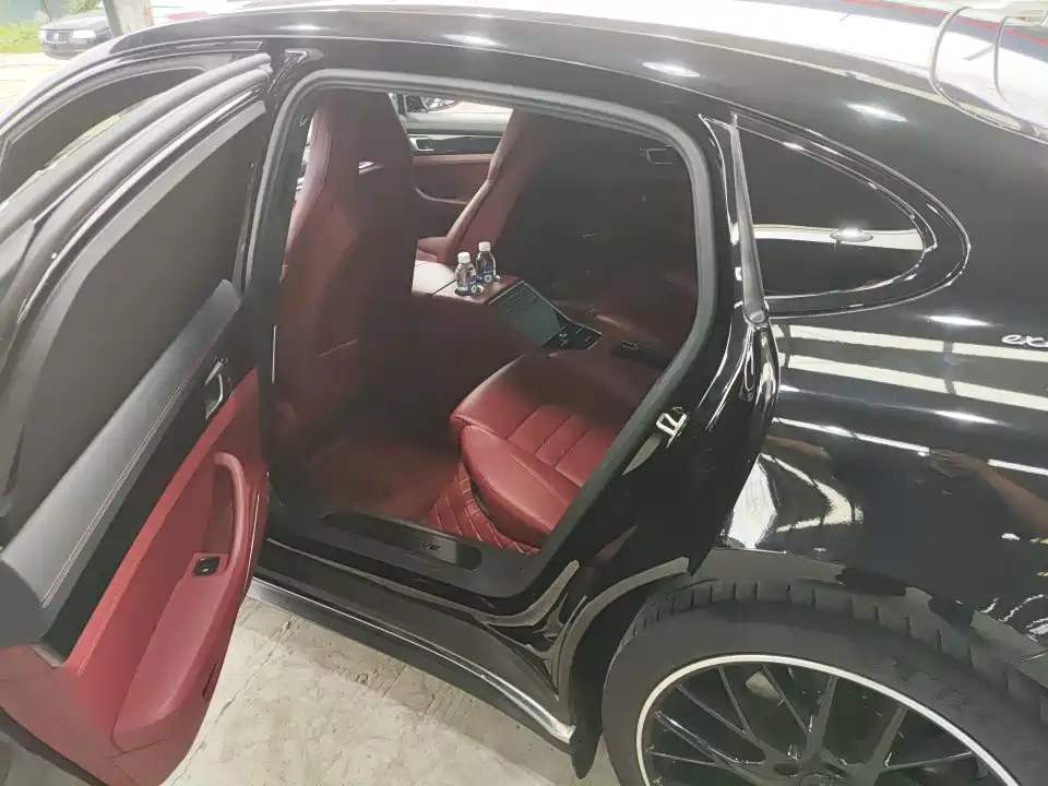 Porsche Panamera — миниатюра 5