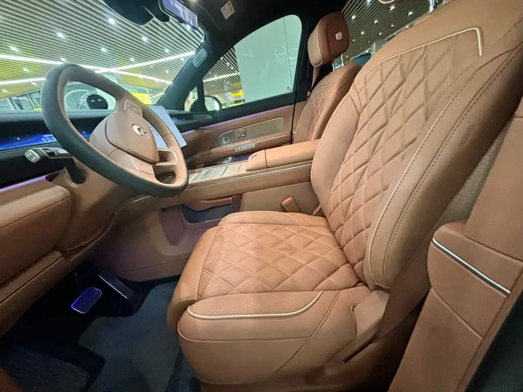 NIO ES8 — миниатюра 10