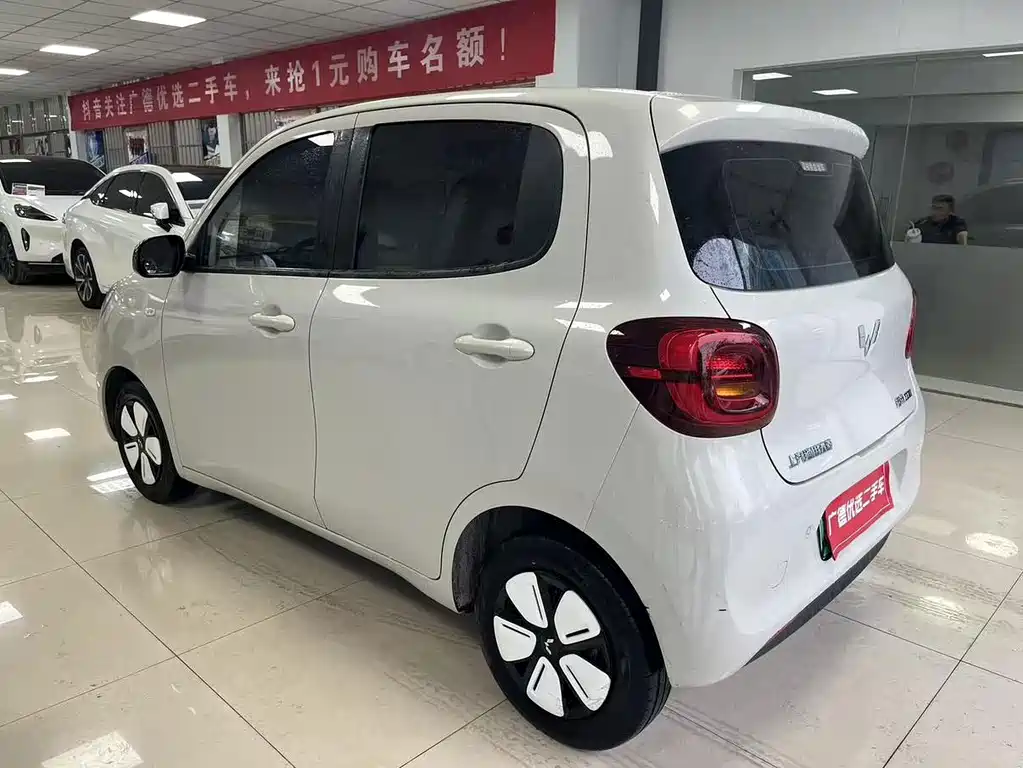 Wuling MINIEV — миниатюра 5