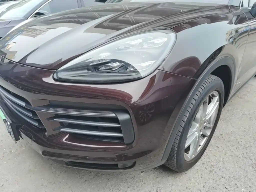 Porsche Cayenne — миниатюра 24